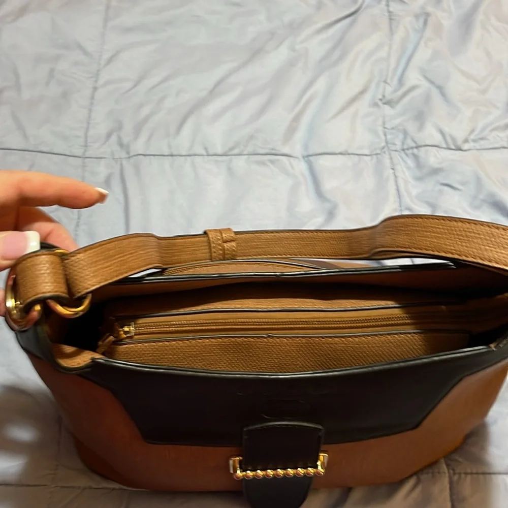 Gucci style bag brown and black with adjustable shoulder strap!! LIKE NEW!! - Picture 4 of 16